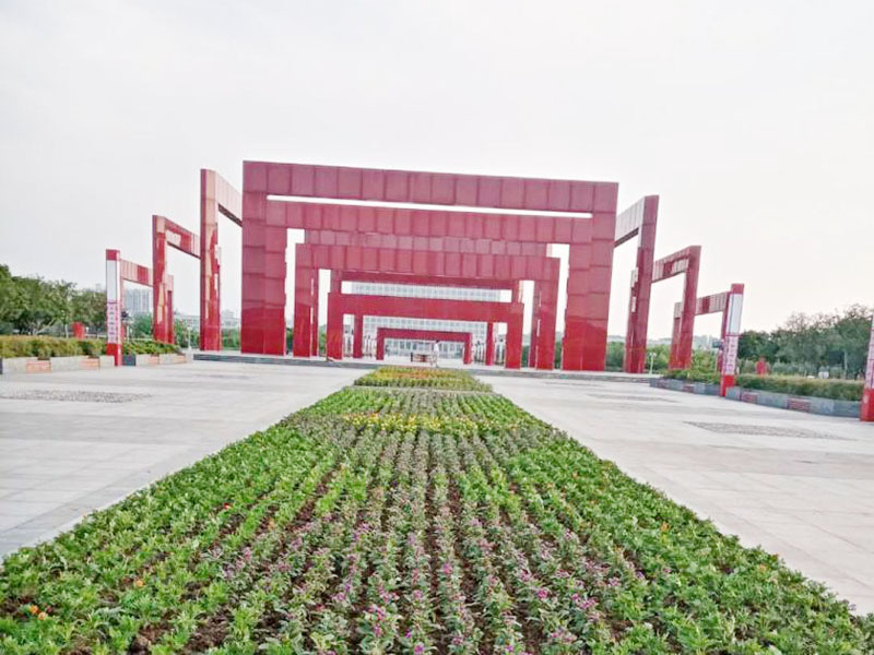 信陽市百花園區(qū)域草花種植工程